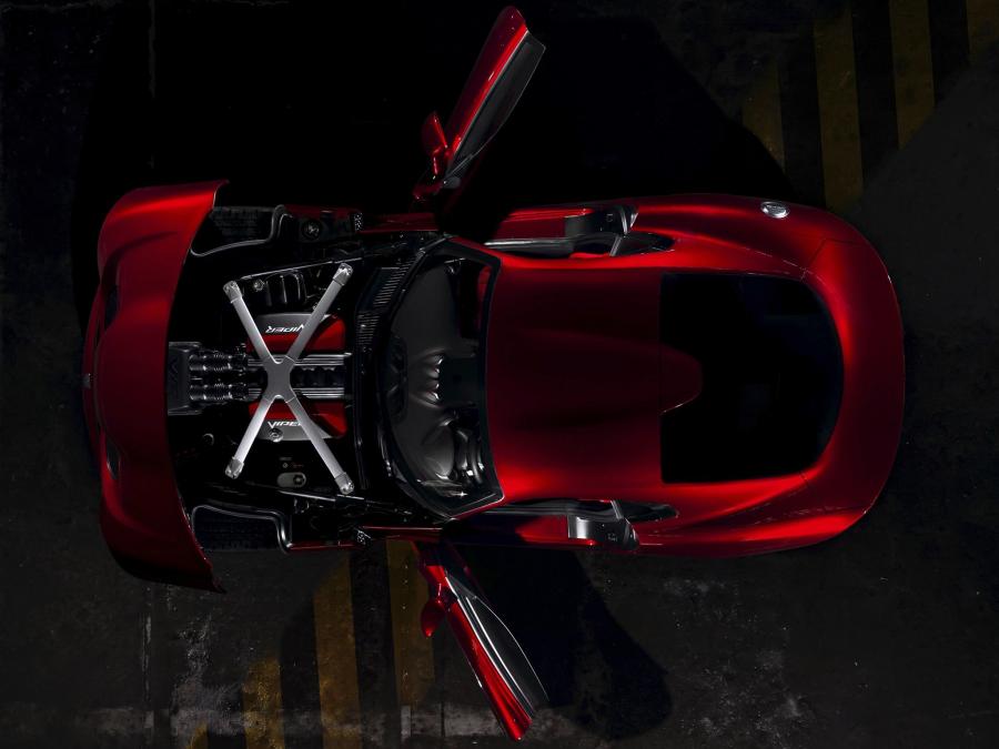  Dodge Viper SRT GTS 2013 года  (фото 37 из 42)